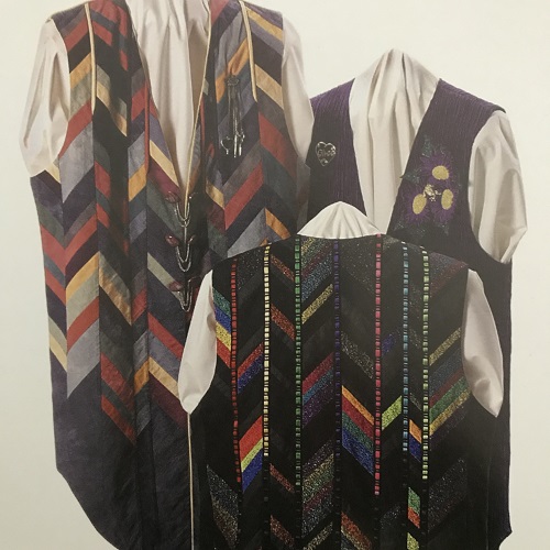 #595 Shirt Tail Vest