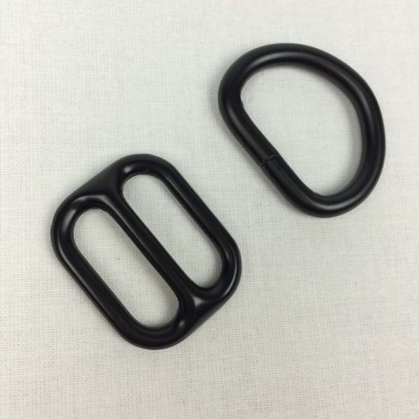 Black metal D-ring and slide